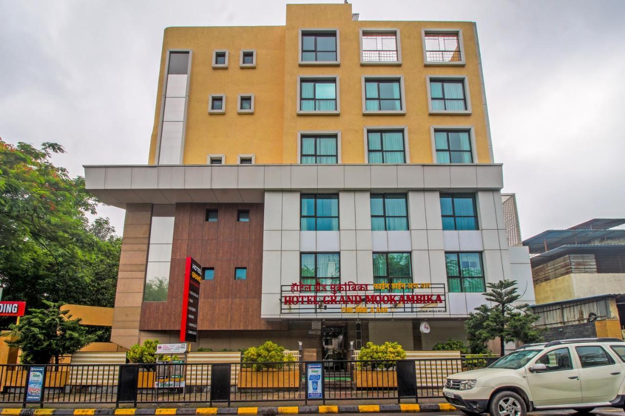 Grand Mookambika Hotel Нави Мумбай Екстериор снимка